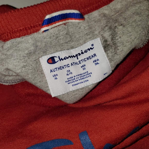 Mens Champion crewneck - Picture 3 of 4